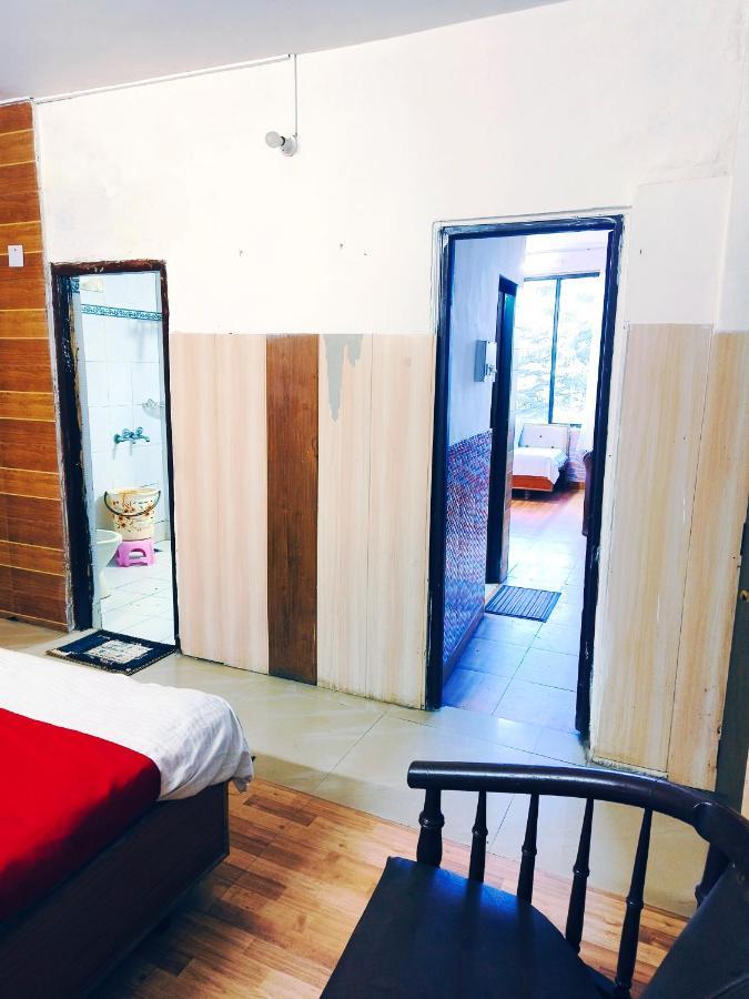 Hotel Holiday Dalhousie - Near Ghandhi Chowk Mall Road Экстерьер фото