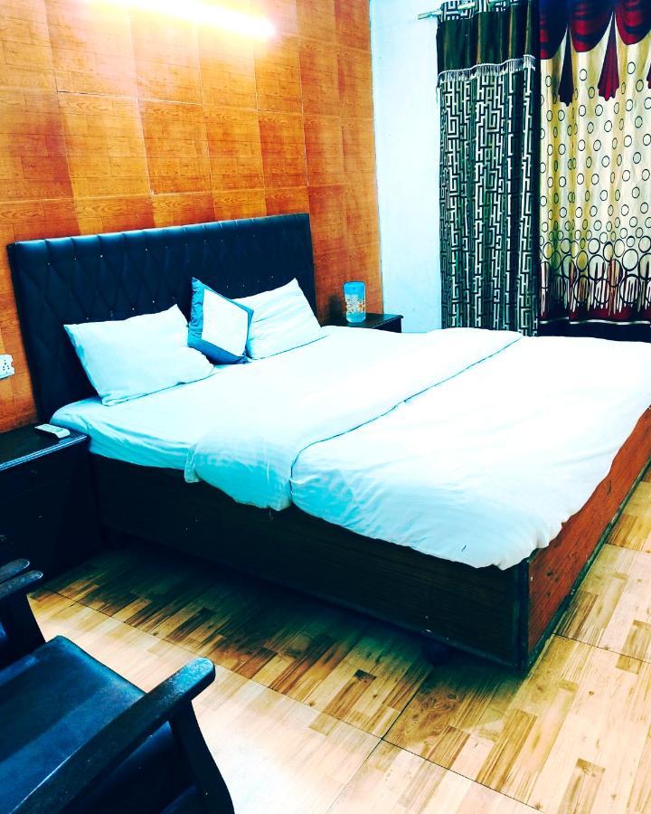 Hotel Holiday Dalhousie - Near Ghandhi Chowk Mall Road Экстерьер фото