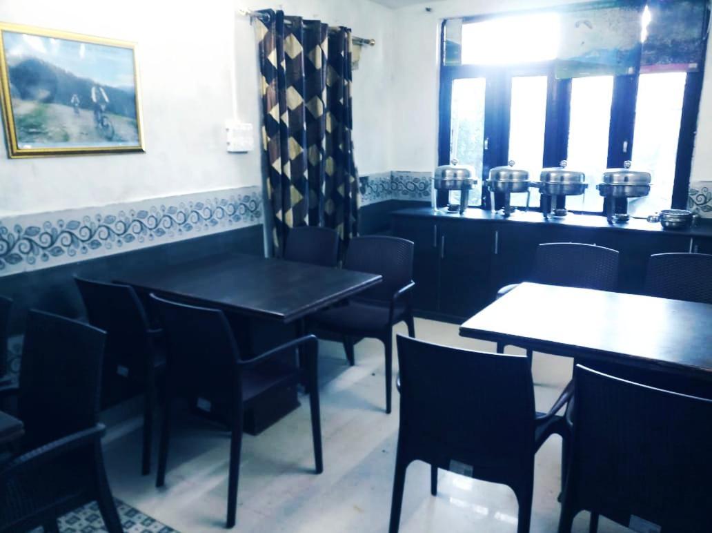 Hotel Holiday Dalhousie - Near Ghandhi Chowk Mall Road Экстерьер фото